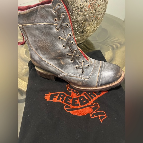 Free Bird boots - Picture 2 of 2
